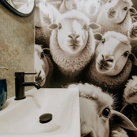 Miedzy Gorami Kacwin